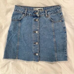 Topshop  denim mini skirt women’s size 4